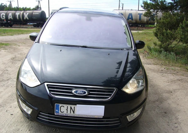 Ford Galaxy cena 28000 przebieg: 261600, rok produkcji 2010 z Wałcz małe 191